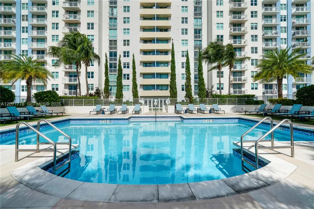 3000 CORAL WAY #511 Miami, FL 33145