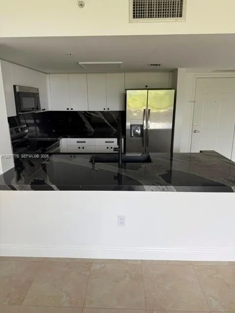 3000 CORAL WAY #511 Miami, FL 33145