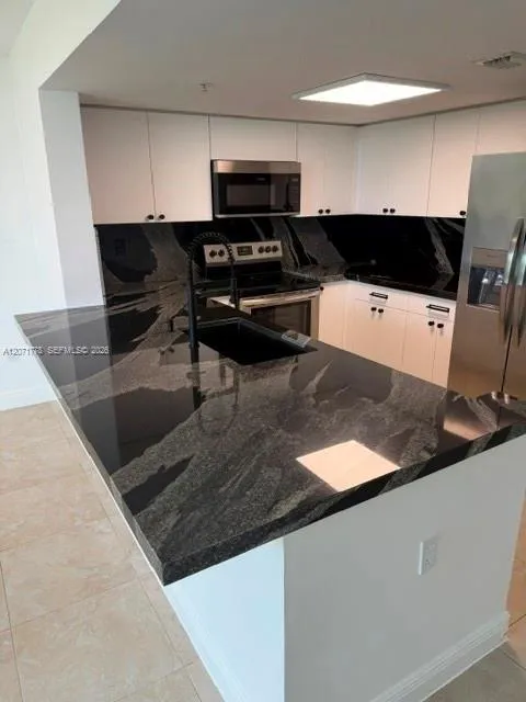3000 CORAL WAY #511 Miami, FL 33145