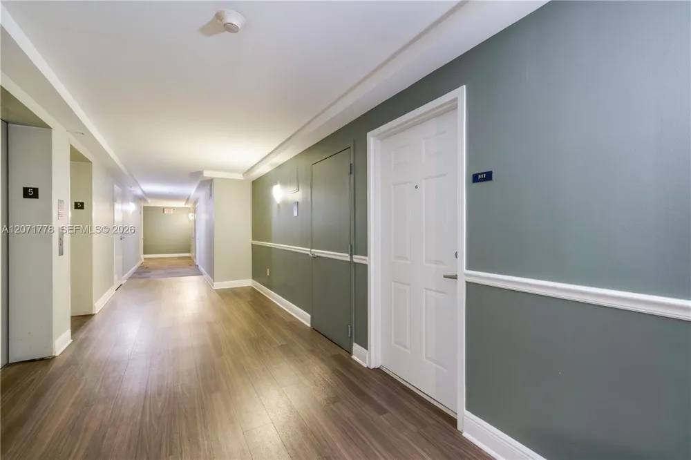 3000 CORAL WAY #511 Miami, FL 33145