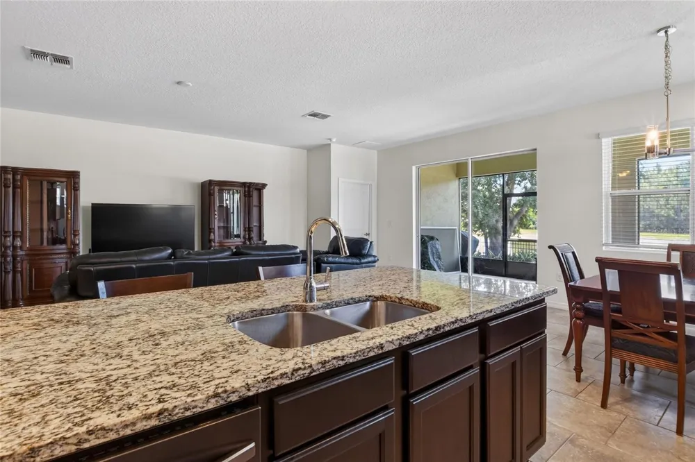 5852 MARSH LANDING DRIVE Winter Haven, FL 33881