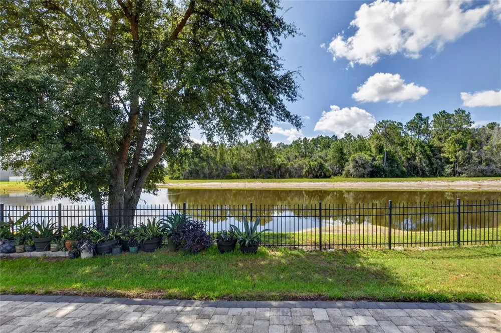 5852 MARSH LANDING DRIVE Winter Haven, FL 33881