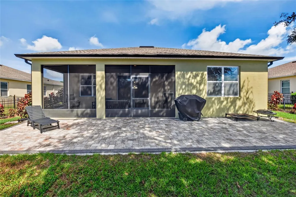 5852 MARSH LANDING DRIVE Winter Haven, FL 33881