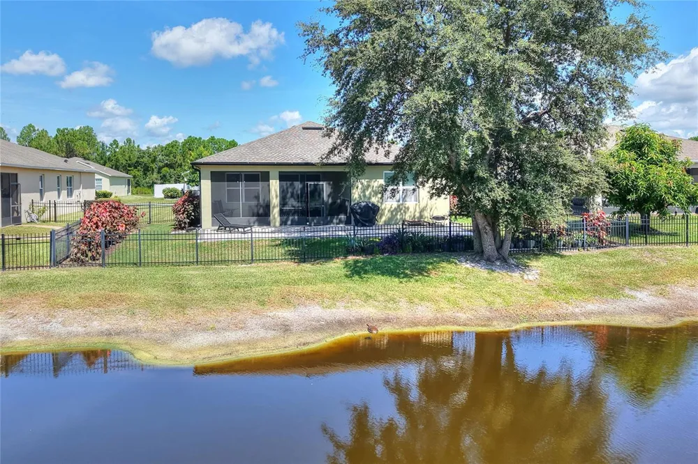 5852 MARSH LANDING DRIVE Winter Haven, FL 33881