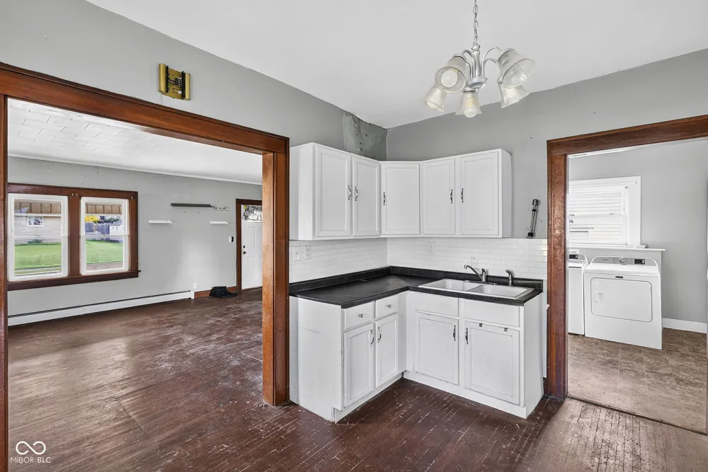 317 W Thompson Street Sullivan, IN 47882