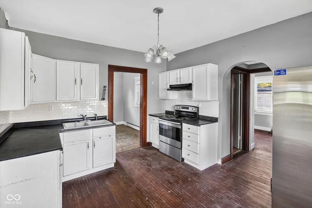 317 W Thompson Street Sullivan, IN 47882