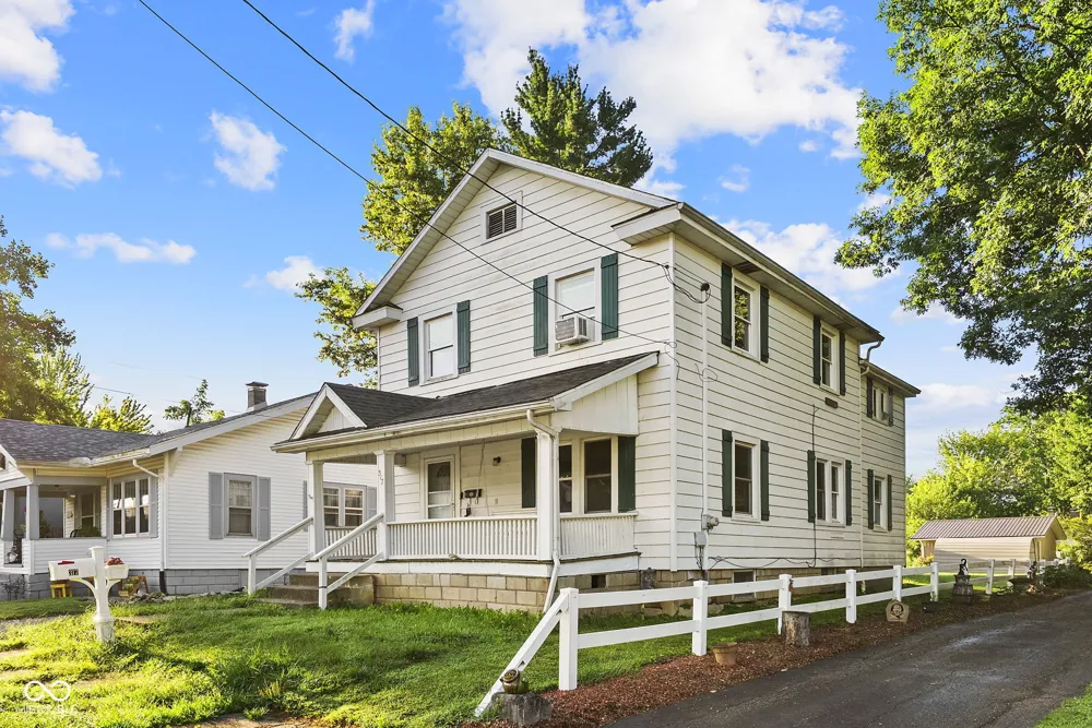 317 W Thompson Street Sullivan, IN 47882