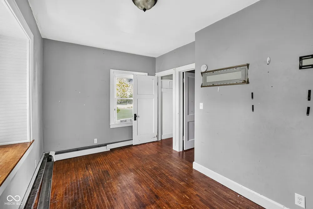 317 W Thompson Street Sullivan, IN 47882