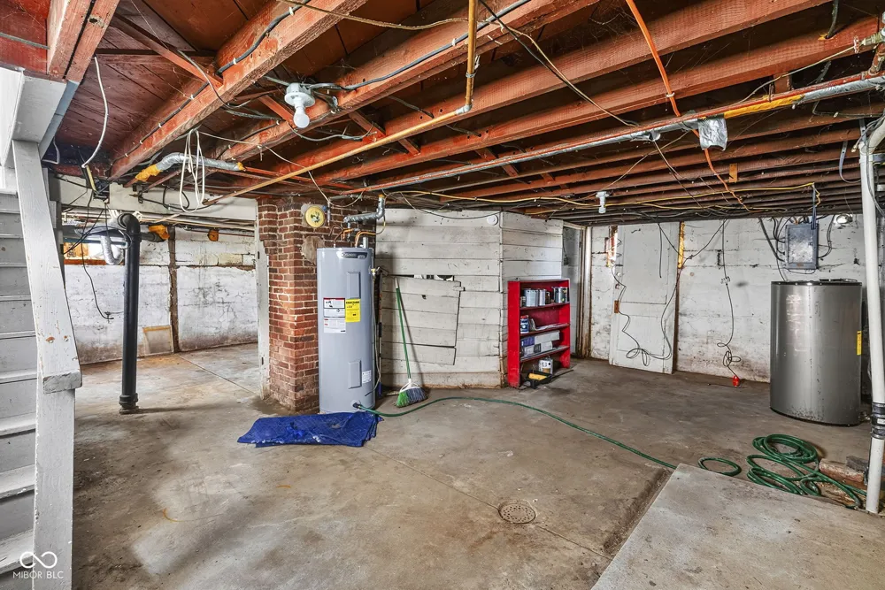 317 W Thompson Street Sullivan, IN 47882