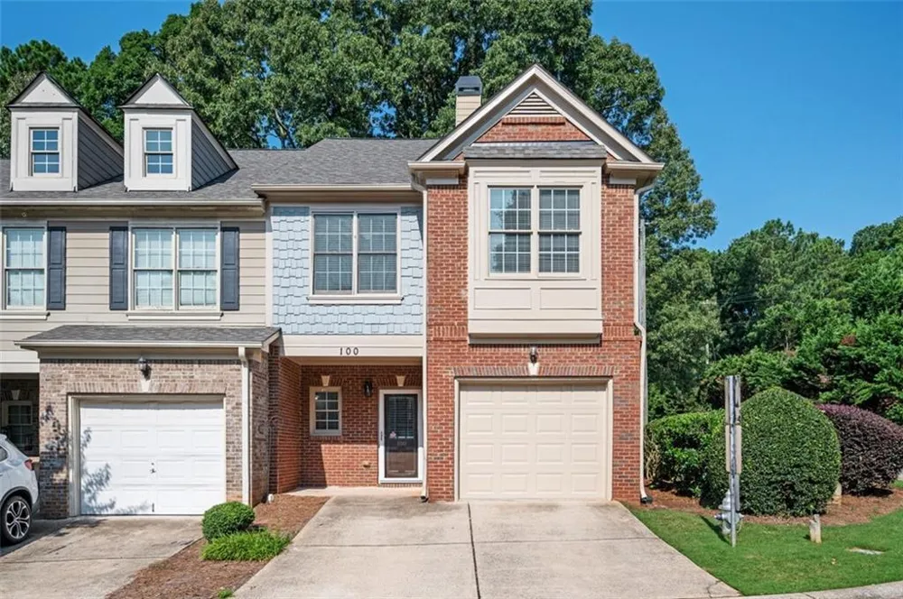 100 Red Barn Lane Acworth, GA 30102