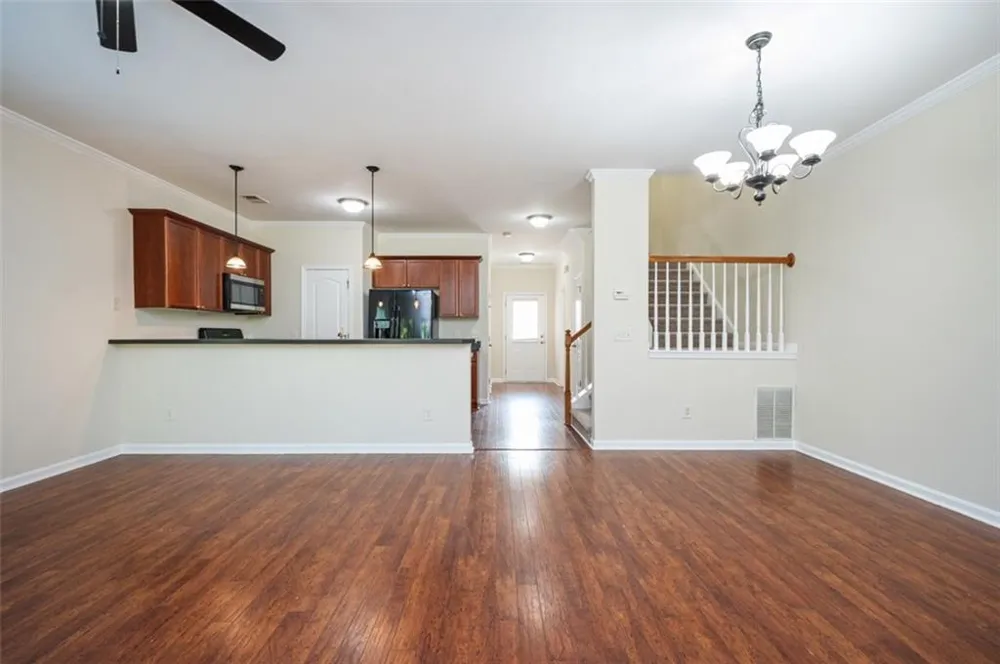 100 Red Barn Lane Acworth, GA 30102