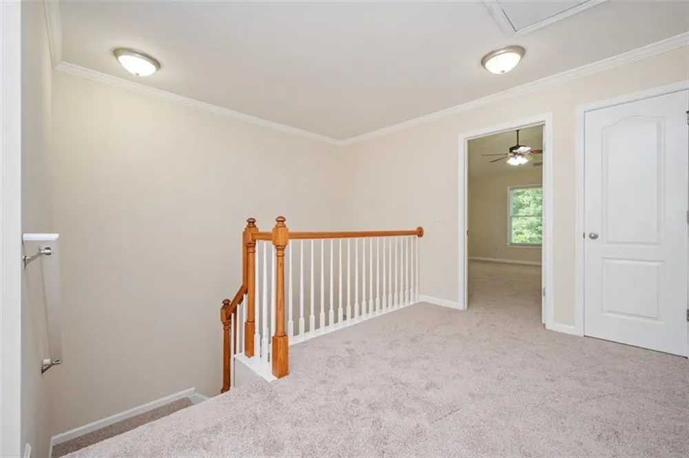 100 Red Barn Lane Acworth, GA 30102
