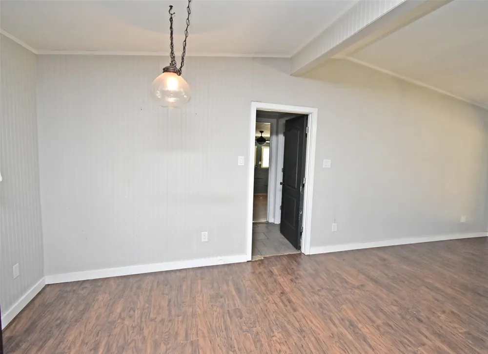 111 E Oak Street Yantis, TX 75497