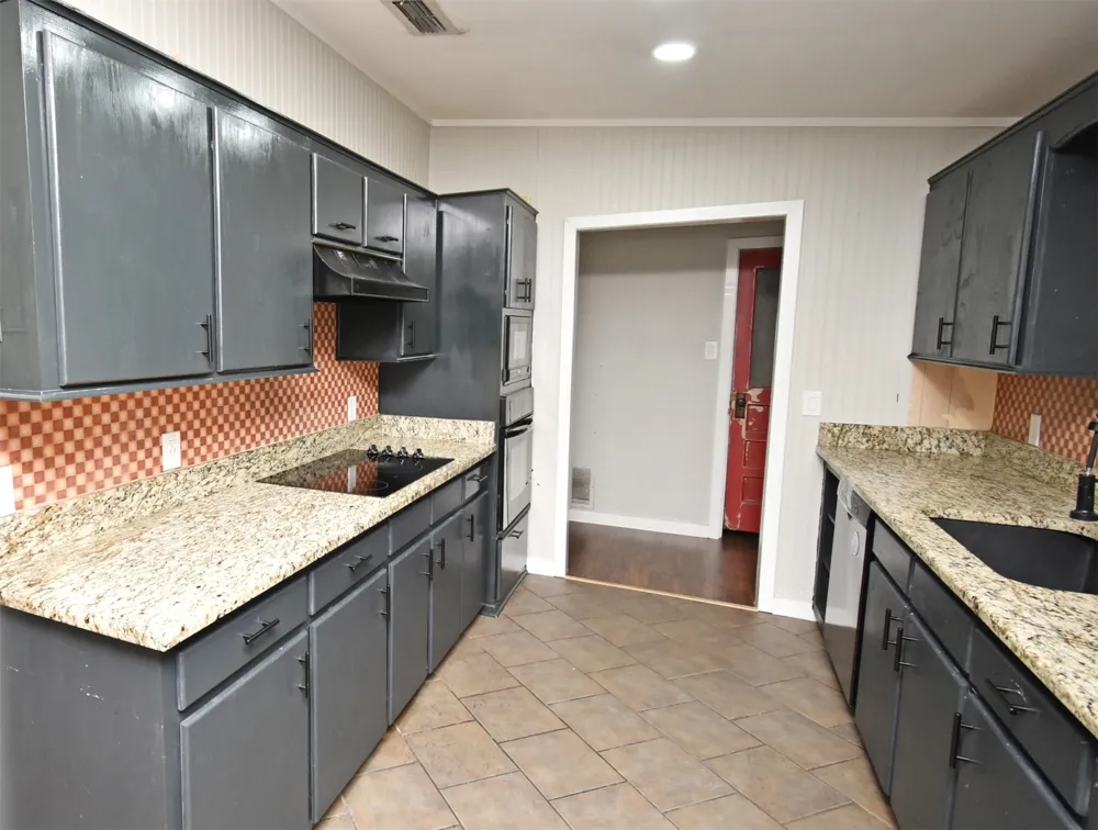 111 E Oak Street Yantis, TX 75497