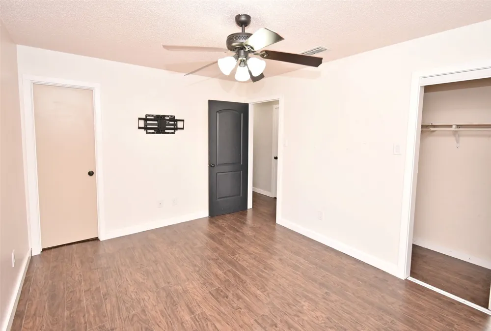 111 E Oak Street Yantis, TX 75497