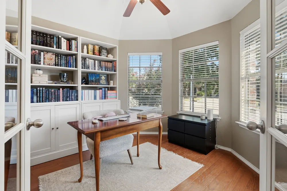 319 Sugarberry Lane Fate, TX 75087