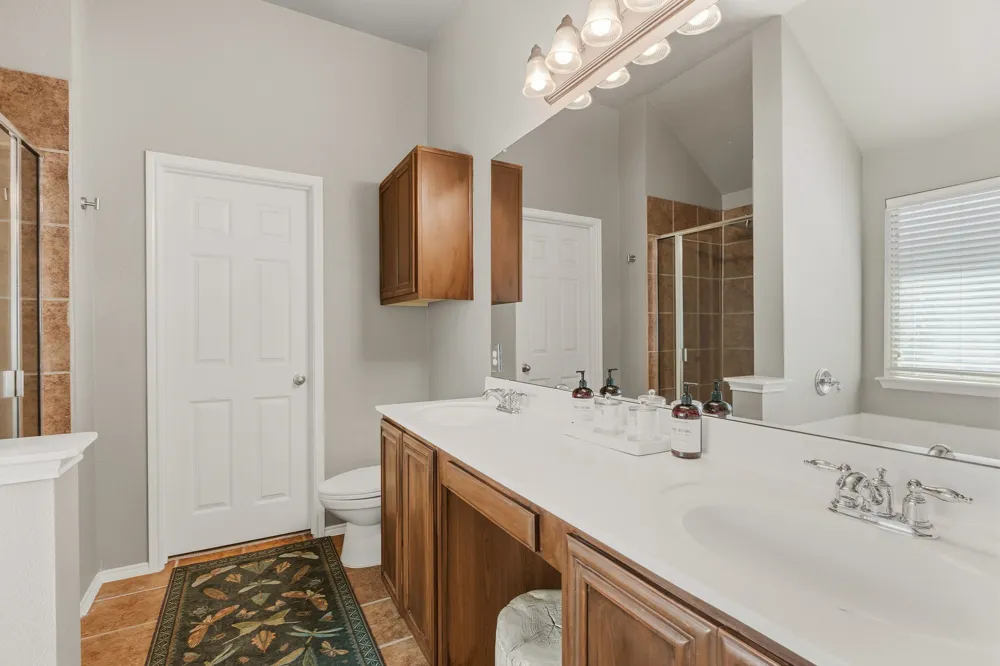 319 Sugarberry Lane Fate, TX 75087