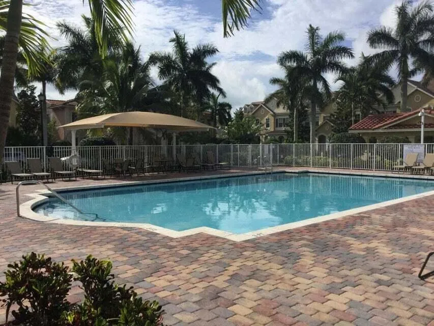 108 Canterbury Place Jupiter, FL 33458
