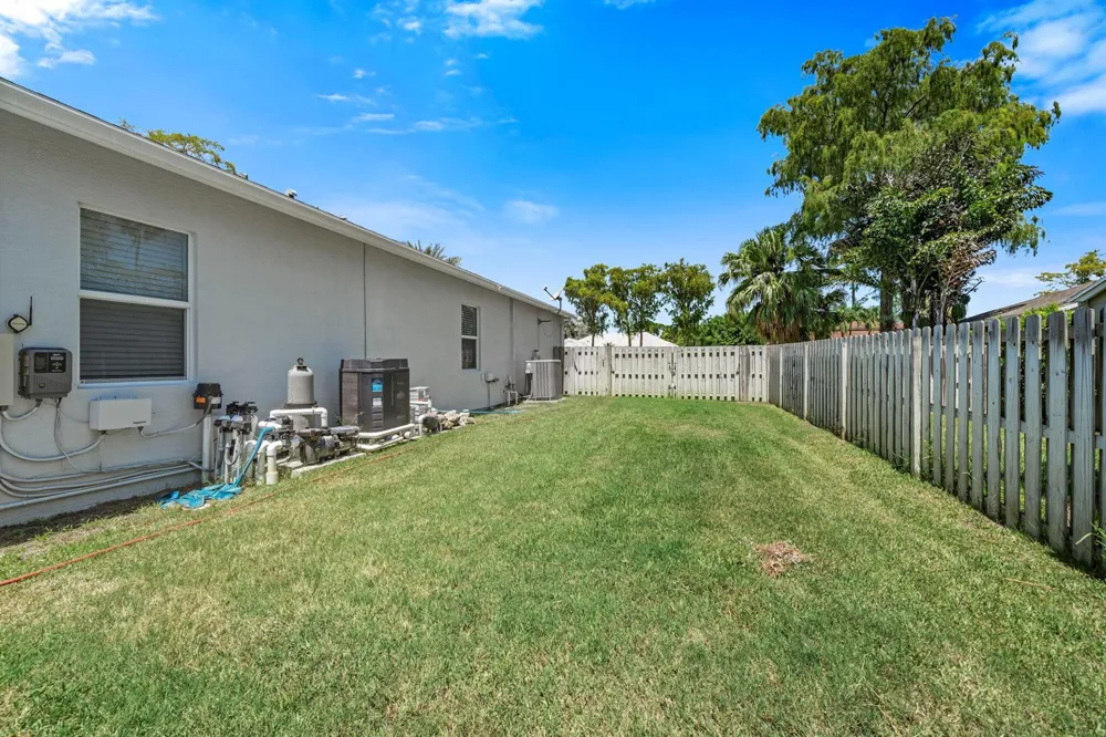 13458 Brixham Street Wellington, FL 33414