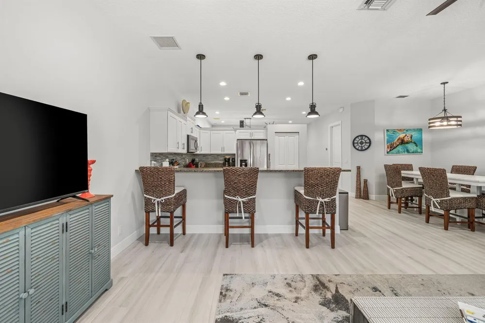 13458 Brixham Street Wellington, FL 33414