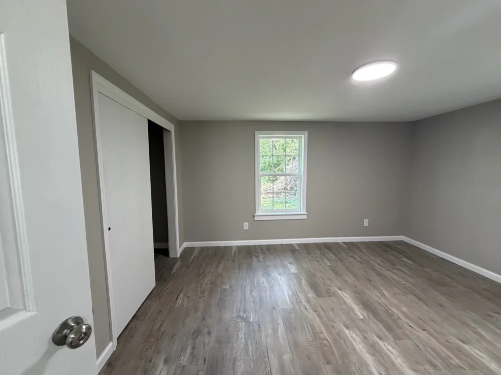 112 Clinton St Russellville, KY 42276