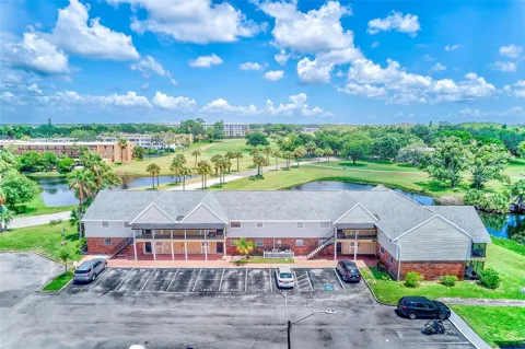 200 COUNTRY CLUB DRIVE #1501