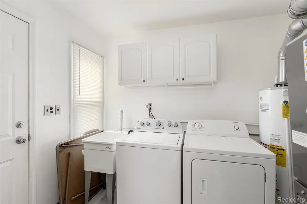 2200 Guthrie Avenue Royal Oak City, MI 48067