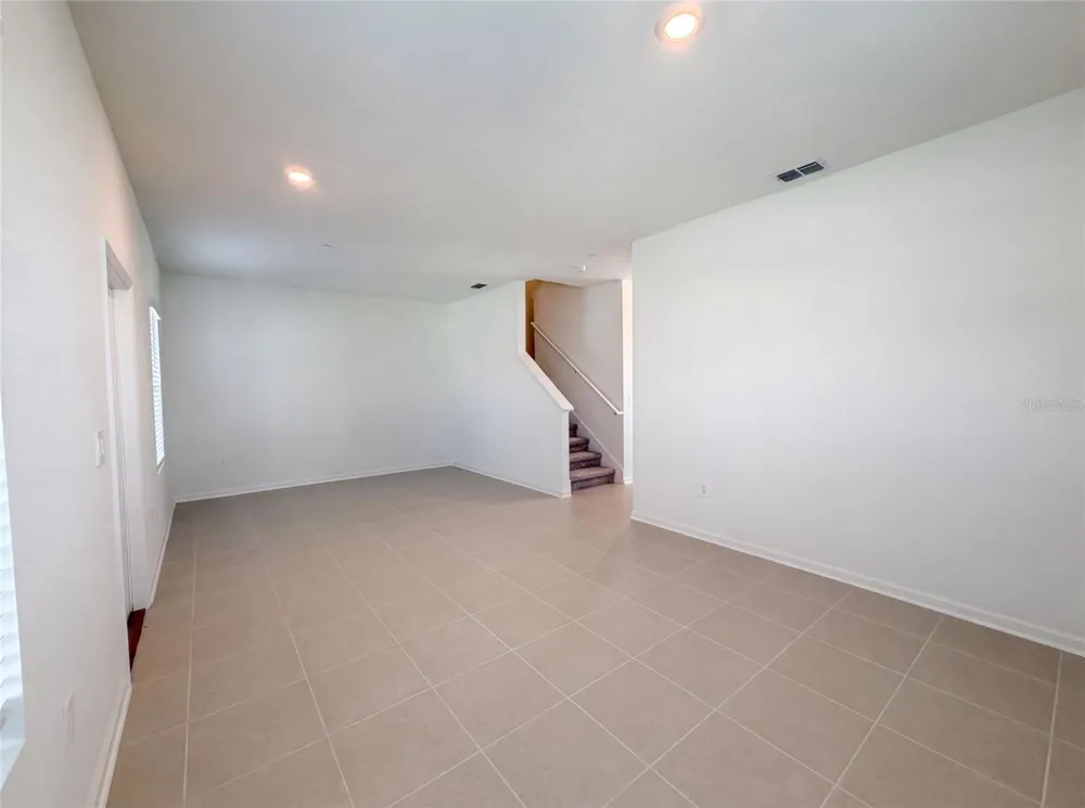 2172 RIDER RAIN LANE Apopka, FL 32703