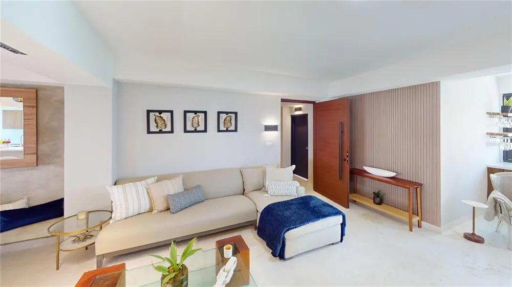 54 MUNOZ RIVERA AVENUE #703 San Juan, PR 00901