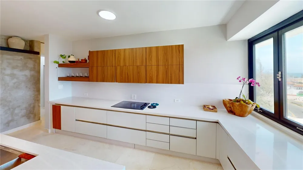 54 MUNOZ RIVERA AVENUE #703 San Juan, PR 00901