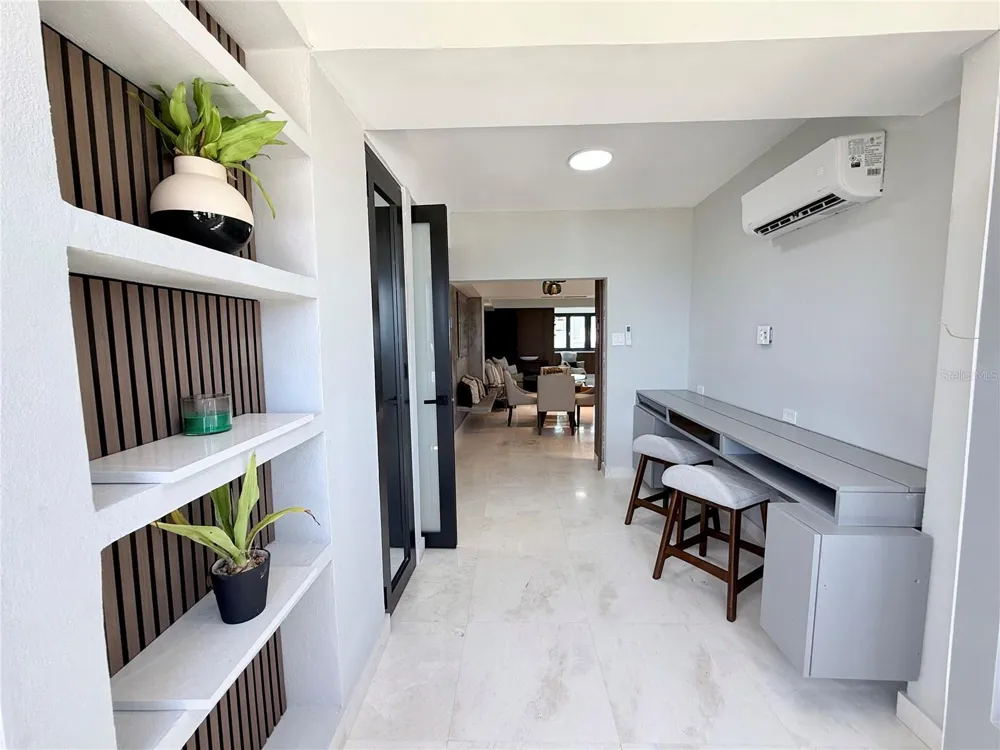 54 MUNOZ RIVERA AVENUE #703 San Juan, PR 00901