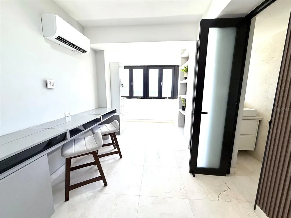 54 MUNOZ RIVERA AVENUE #703 San Juan, PR 00901