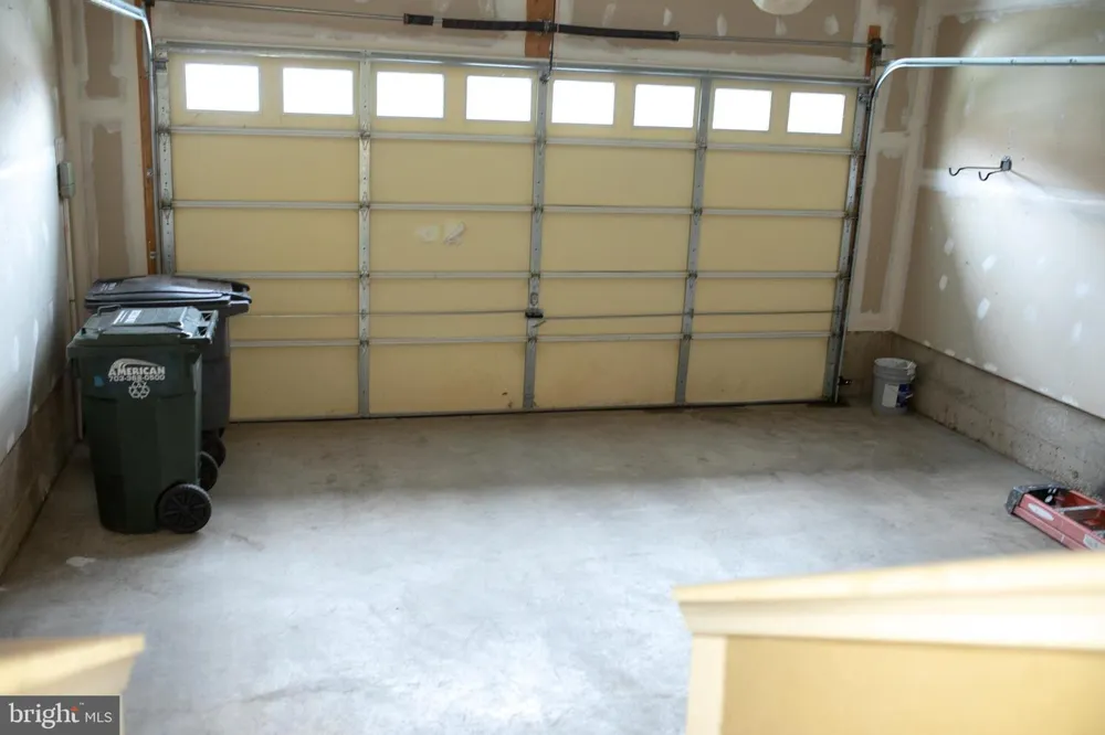 18061 CAMDENHURST DRIVE Gainesville, VA 20155