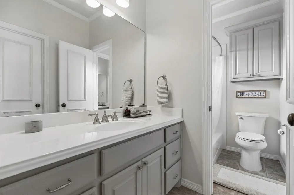 156 Stoneleigh Drive Heath, TX 75032