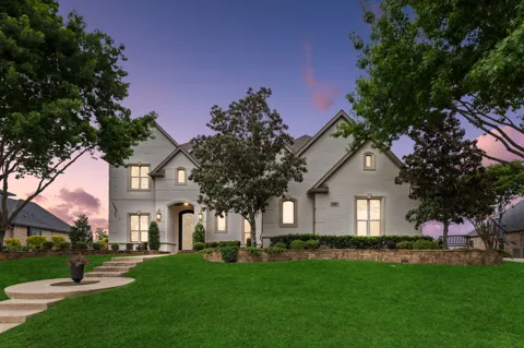 156 Stoneleigh Drive