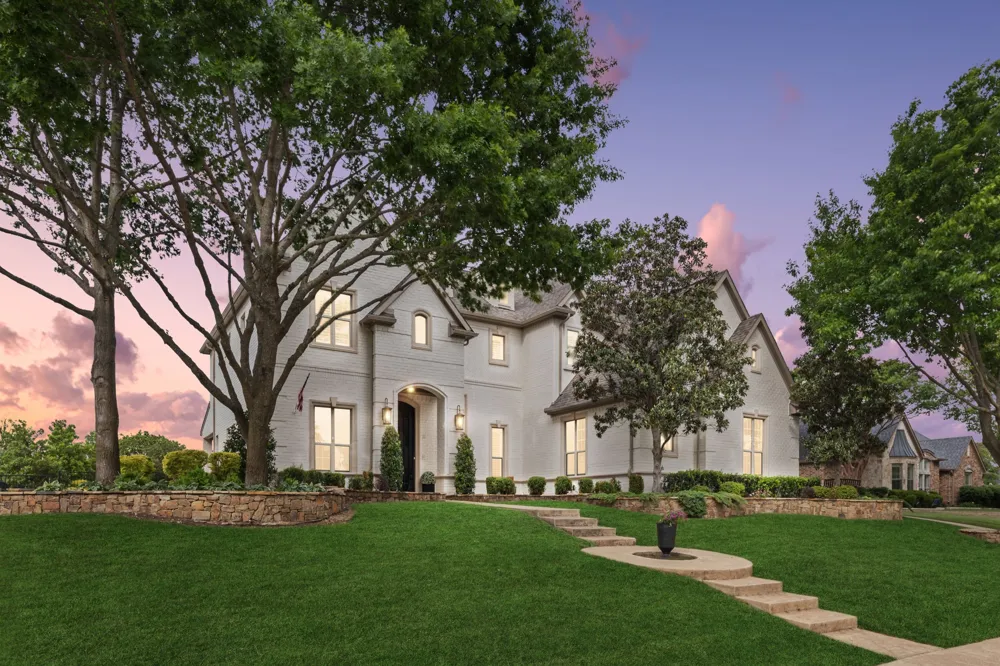 156 Stoneleigh Drive Heath, TX 75032