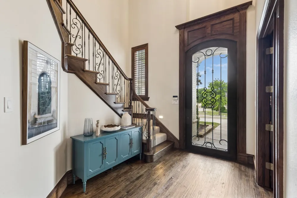 156 Stoneleigh Drive Heath, TX 75032