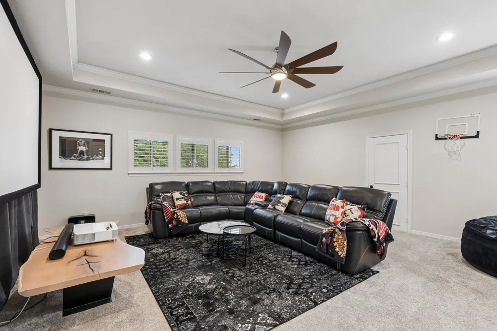 156 Stoneleigh Drive Heath, TX 75032