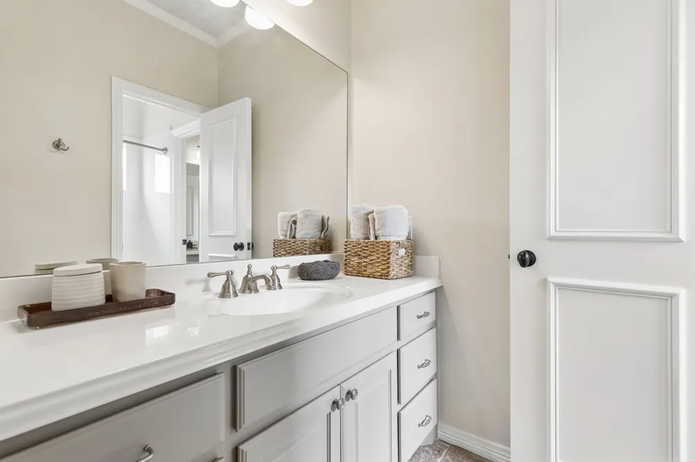 156 Stoneleigh Drive Heath, TX 75032