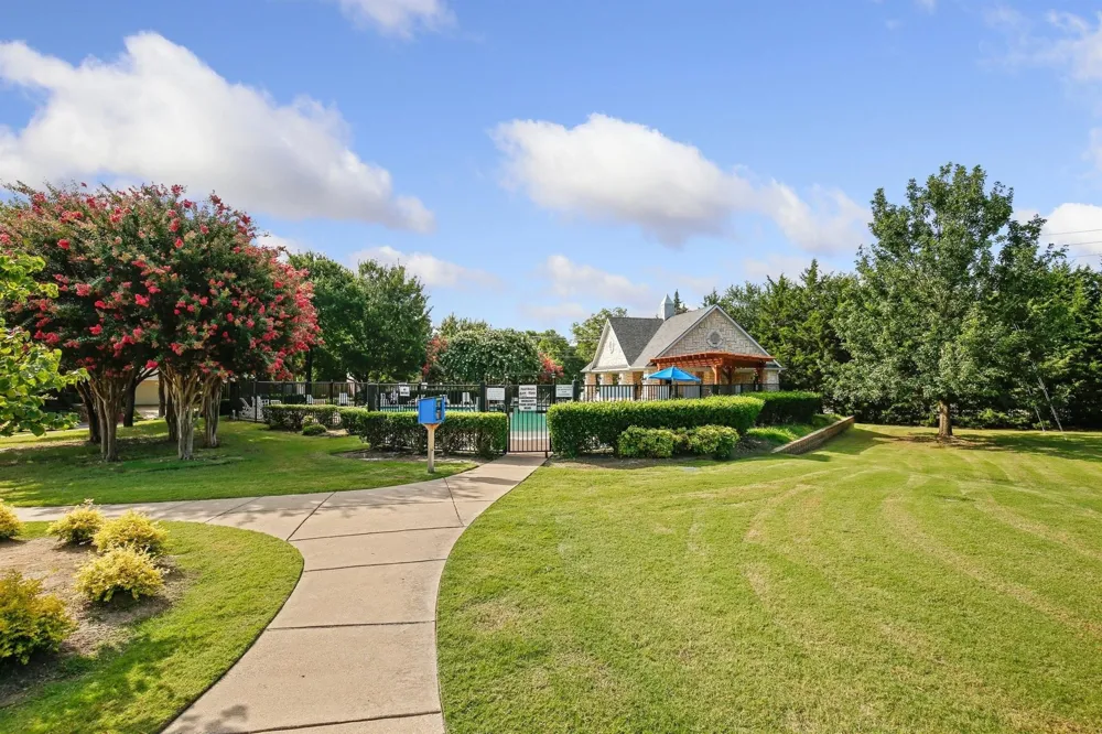 454 Fremont Drive Rockwall, TX 75087