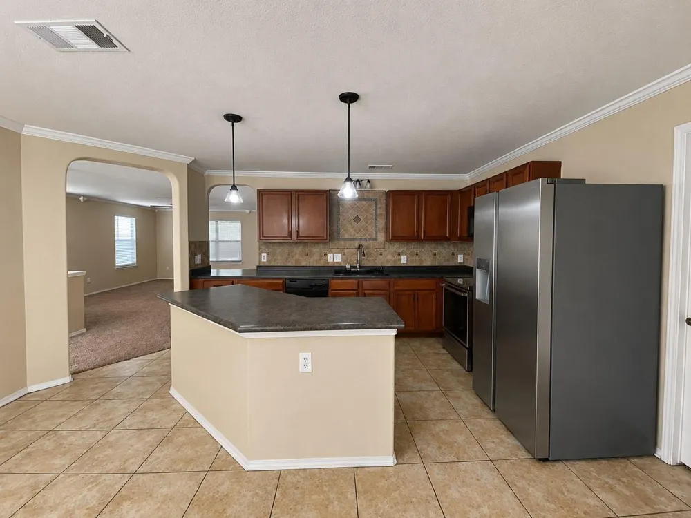 525 Eagles Nest Cove Temple, TX 76502