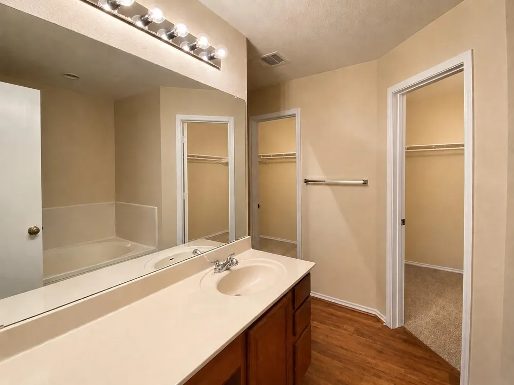 525 Eagles Nest Cove Temple, TX 76502