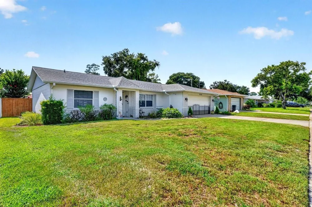 2956 BRISTOL LANE South Daytona, FL 32119