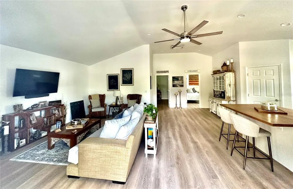 7233 MIDNIGHT PASS ROAD Sarasota, FL 34242