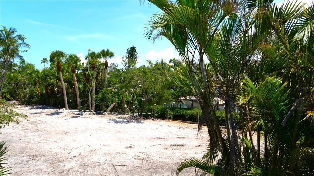 7233 MIDNIGHT PASS ROAD Sarasota, FL 34242
