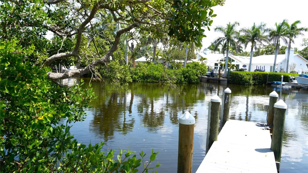 7233 MIDNIGHT PASS ROAD Sarasota, FL 34242