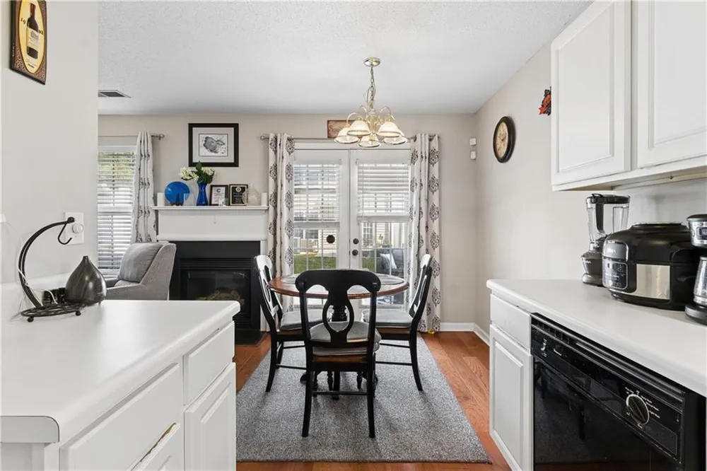253 Gallant SE #17 Mableton, GA 30126
