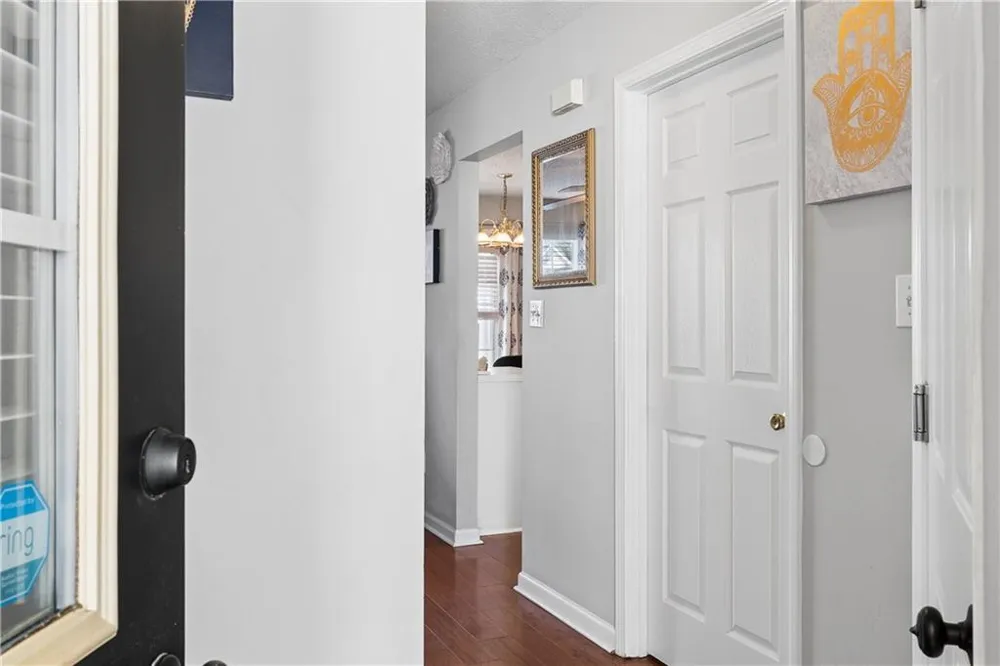 253 Gallant SE #17 Mableton, GA 30126