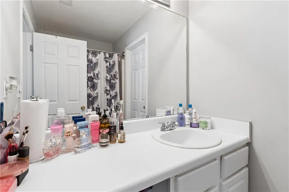 253 Gallant SE #17 Mableton, GA 30126
