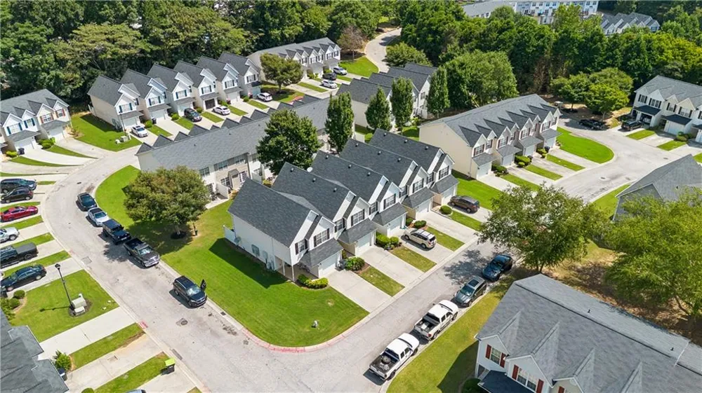 253 Gallant SE #17 Mableton, GA 30126
